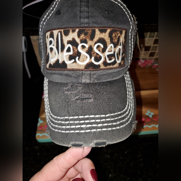 KBETHOS stylish distressed logo cap "Blessed" - Picture 1 of 7
